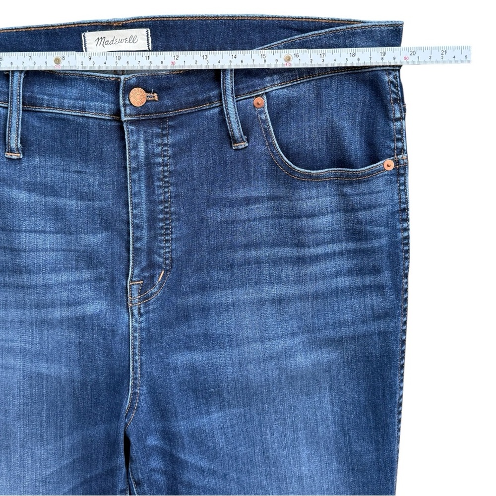 Madewell | Skinny High Rise | 34” - Picture 8 of 11